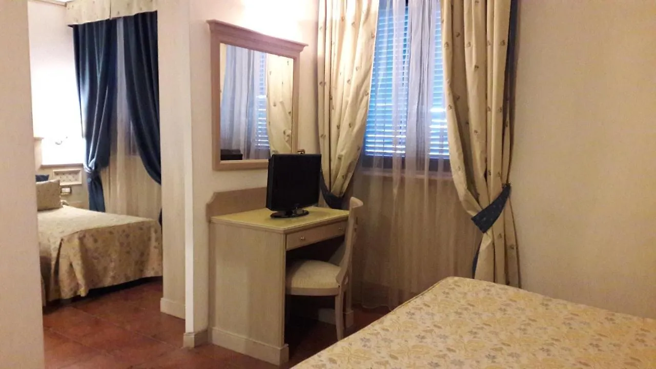 Hotel Quadrifoglio By Mancini Rome