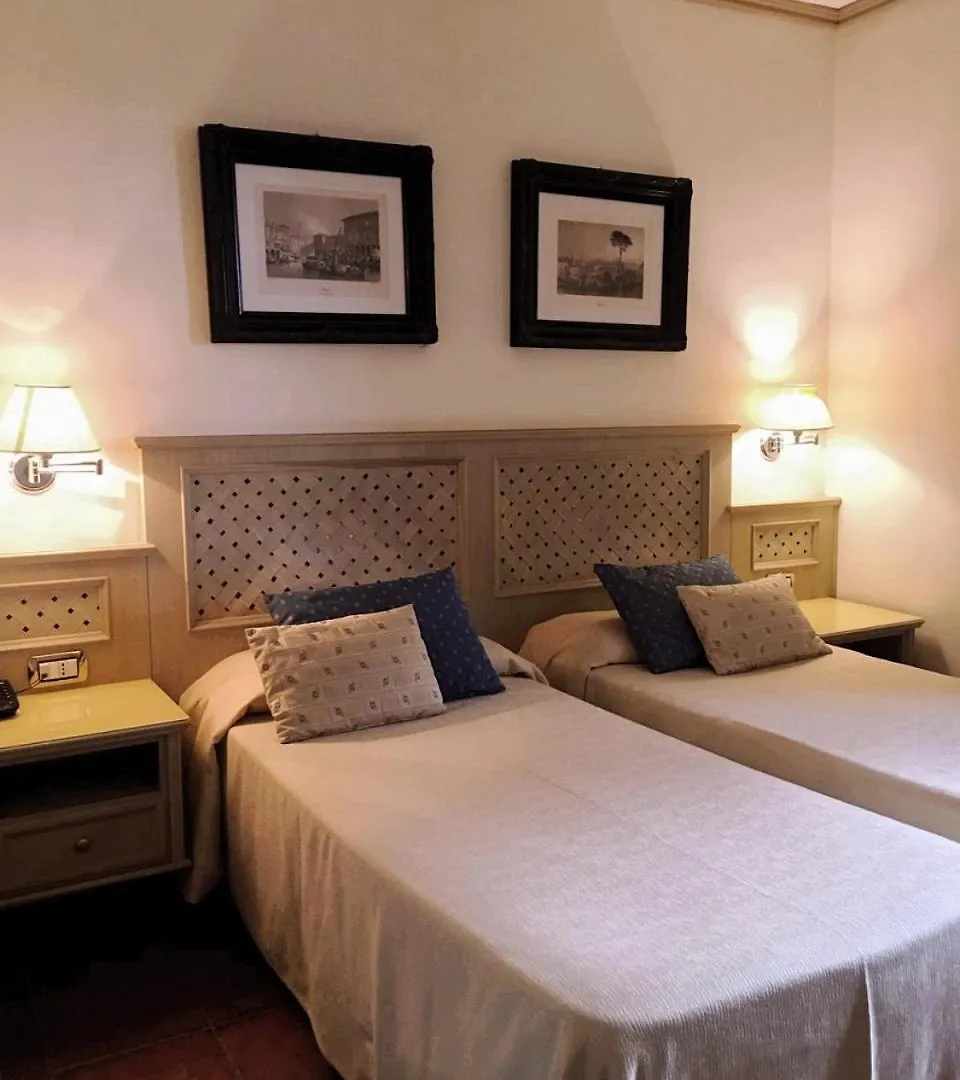 Hotel Quadrifoglio By Mancini Rome 3*,  Italy
